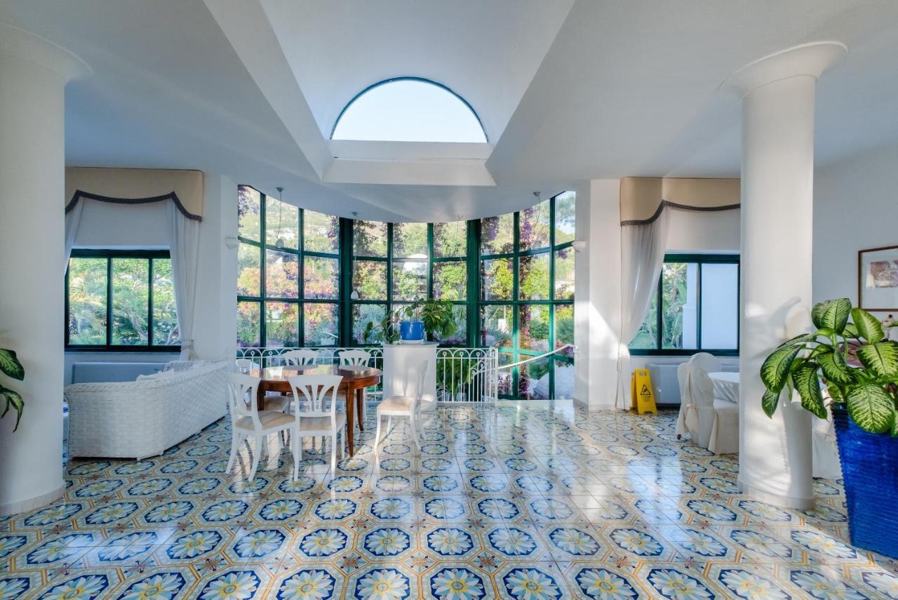 SENTIDO Paradiso Terme Resort&SPA con 5 piscine termali Forio di Ischia Esterno foto