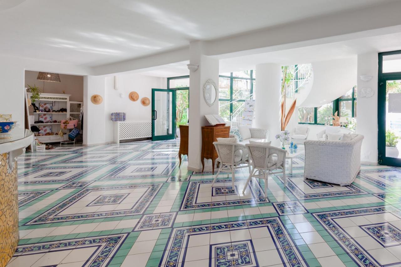 SENTIDO Paradiso Terme Resort&SPA con 5 piscine termali Forio di Ischia Esterno foto